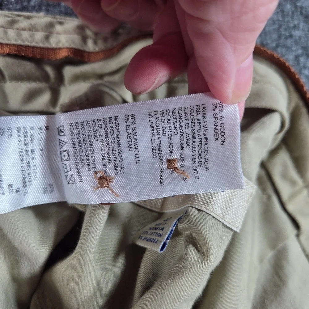 Tommy Bahama Men's 40 Beige Stretch Flat Front Shorts